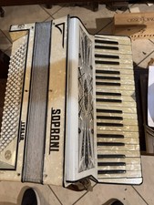 Fisarmonica 120 bassi usato Fisarmonica 120 bassi usato  Vigliano Biellese