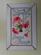 Carte postale brodée d'occasion  Montrouge