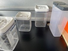 Container set airtight for sale  Valles Mines