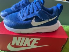 Scarpe sportive bambino usato  Settimo Torinese