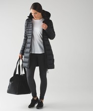 Jaqueta Parka Lululemon Brave The Cold Preta com Capuz Zíper Completo Tamanho 2, usado comprar usado  Enviando para Brazil
