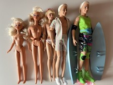 Lote de 5 peças de bonecas Barbie, Ken e Skipper com acessórios comprar usado  Enviando para Brazil