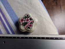 Ancienne petite boite d'occasion  La Tour-du-Pin