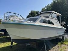 Boat cabin cruiser for sale  NEW MILTON