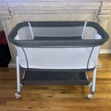 Bassinet bedside sleeper for sale  Bronx