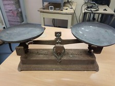 Ancienne balance roberval d'occasion  Reims