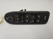 Interrupteur leve vitre d'occasion Interrupteur leve vitre d'occasion  Saint-Saëns
