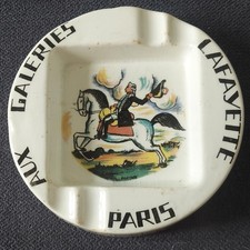 Ancien cendrier faience d'occasion Ancien cendrier faience d'occasion  Beaugency