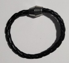 Bracelet noir aimanter d'occasion  Limeil-Brévannes