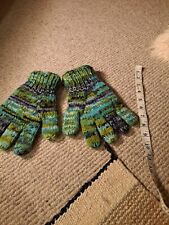 Handmade wool gloves for sale  ABERLOUR