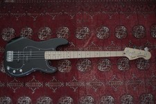 Squier affinity bass gebraucht kaufen  Amorbach
