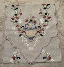 Table runner beautiful for sale  Winchester