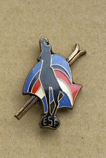 Insigne broche médaille d'occasion  Bénouville