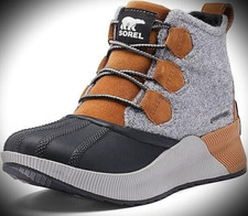 Sorel women iii for sale  Suffolk