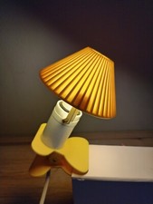 Ancienne lampe liseuse d'occasion  Anglet