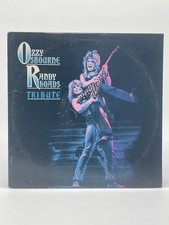 OZZY OSBOURNE RANDY RHOADS TRIBUTE 2-LP SET VG+ VINYL RECORD GATEFOLD CBS 1987 comprar usado OZZY OSBOURNE RANDY RHOADS TRIBUTE 2-LP SET VG+ VINYL RECORD GATEFOLD CBS 1987 comprar usado  Enviando para Brazil