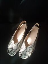 Ladies size shoes for sale  GOOLE