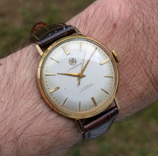 Montre mécanique moeris d'occasion  Clermont-Ferrand-