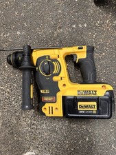 Dewalt dch364 hammer for sale  HITCHIN