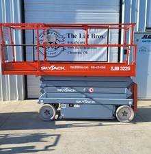 Repainted 2005 skyjack for sale  Chouteau