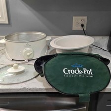 Rival large quart for sale  New London