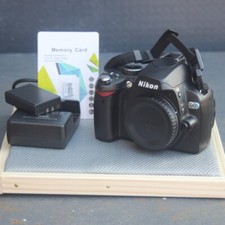 Macchina fotografica nikon usato  Livorno