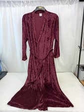 Burgundy crushed velvet for sale Burgundy crushed velvet for sale  MIDDLESBROUGH