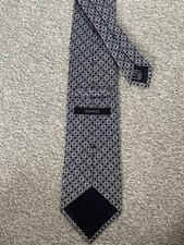 Gucci silk tie for sale  CAMBERLEY