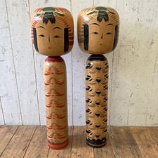 kokeshi d'occasion  Expédié en Belgium