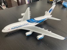 200 malaysia airlines for sale  Allentown