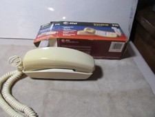 Telefone AT&T Trimline 210 marfim botão iluminado teclado telefone fixo mesa comprar usado  Enviando para Brazil
