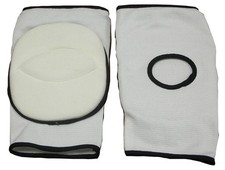 Coppia genouillères protectri d'occasion Coppia genouillères protectri d'occasion  Expédié en France