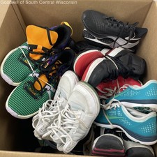 20prs nike shoes for sale  Madison