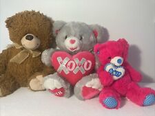 Oso de peluche de San Valentín coleccionable Dan Dee y otros dos osos de peluche. "15"" de alto" segunda mano  Embacar hacia Mexico