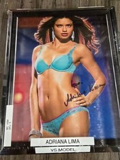 Roupa íntima quente foto autografada 8x10 "LOVE ADRIANA LIMA", certificado de autenticidade incluído!! comprar usado  Enviando para Brazil