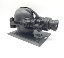 Infinity Ward Call of Duty Modern Warfare 2 Nachtsichtbrille & Kopfständer, usado comprar usado  Enviando para Brazil