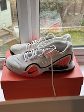 Nikecourt tech challenge for sale  WOKING