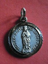 Medaille religieuse ancienne. d'occasion  Saintes