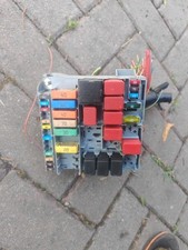 Scatola porta fusibili usato  Vigonovo