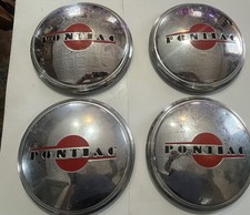 Usado, Conjunto antigo de 4 tampas de cubo Pontiac década de 1940 década de 1950 8" ESTILO TIGELA DE CACHORRO? Original comprar usado  Enviando para Brazil