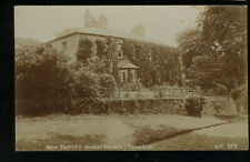 Propriedade rural, GLOUCESTERSHIRE, INGLATERRA, Reino Unido cartão postal fotográfico 1905-15 HOMEM, BANCO comprar usado  Enviando para Brazil