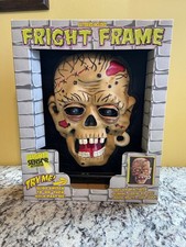 Moldura Moving Face Fright Halloween Animatrônico Olhos Vermelhos Cacarejante Crânio Testado comprar usado  Enviando para Brazil