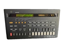 Yamaha qy10 mobile usato  Forli