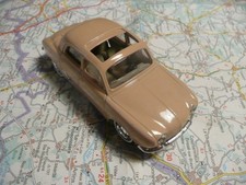 Renault dauphine beige d'occasion  Expédié en Belgium