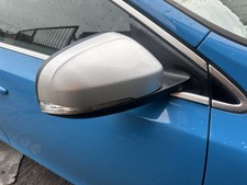 Volvo v40 drivers for sale  HUDDERSFIELD