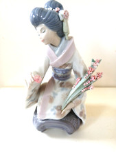 Lladro kiyoko figurine for sale  DERBY