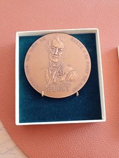 Medaille pierre puget d'occasion  Bagneux