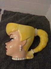 1994 Barbie With Love xícara de café caneca cabeça de senhora Enesco Mattel comprar usado 1994 Barbie With Love xícara de café caneca cabeça de senhora Enesco Mattel comprar usado  Enviando para Brazil