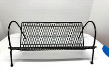 Mid Century 13" Table Top Black Metal Diamond Mesh Book CD DVD Holder Shelf Rack comprar usado  Enviando para Brazil