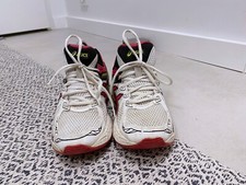 Autentyczne Asics Gelchart sneakersy damskie rozmiar US 8,5 / EU 40, używany na sprzedaż  PL